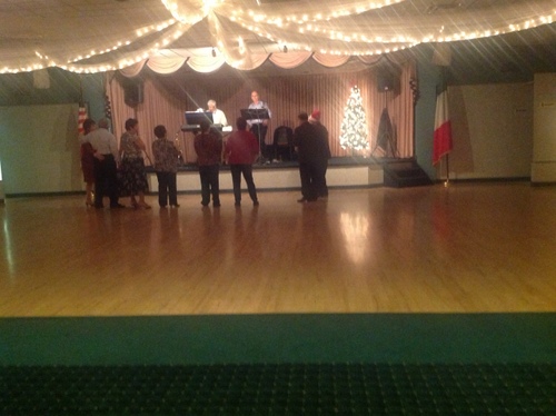 ./Gallery/XmasAdult12-15-12/2012 DIAC XMAS 029.jpg